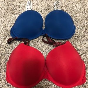 2 Victoria’s Secret T-shirt push-up full coverage bras 34DD